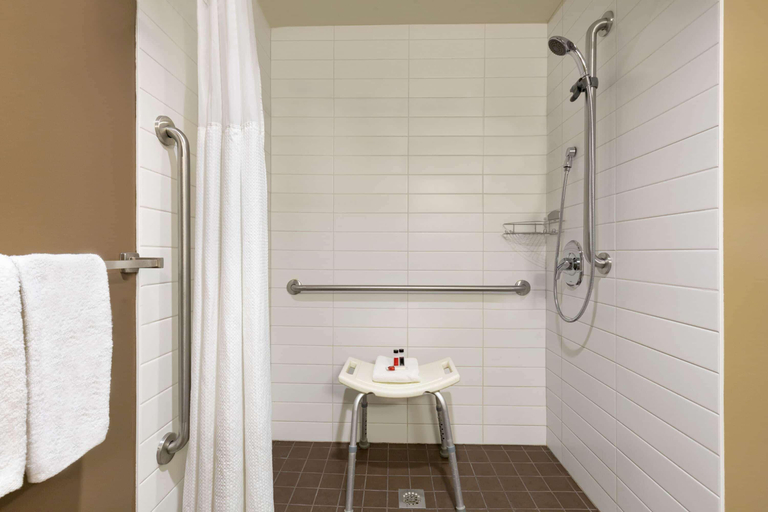 Bathroom 5, Microtel Inn & Suites By Wyndham Estevan, Division No. 1