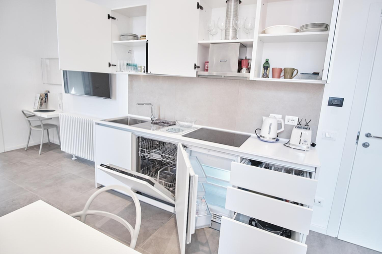 Dining Room 14
