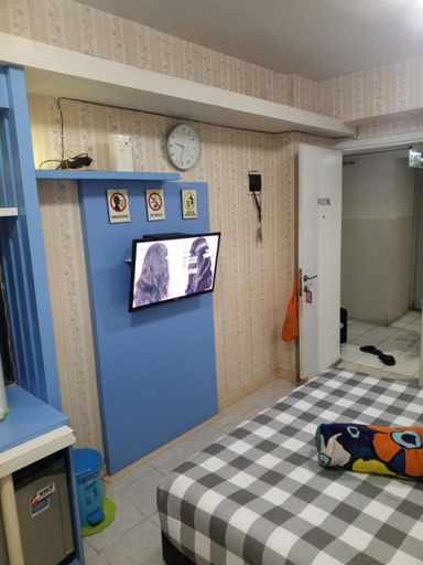 Bedroom 8