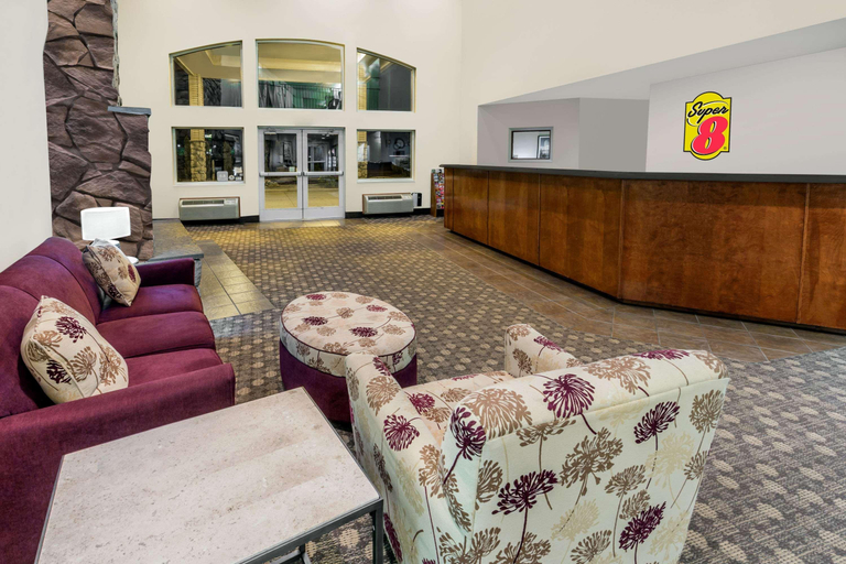 Public Area 2, Super 8 by Wyndham Central Pt Medford, Jackson