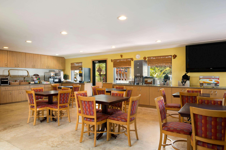 Food & Drinks 4, Travelodge by Wyndham Florida City/Homestead, Miami-Dade