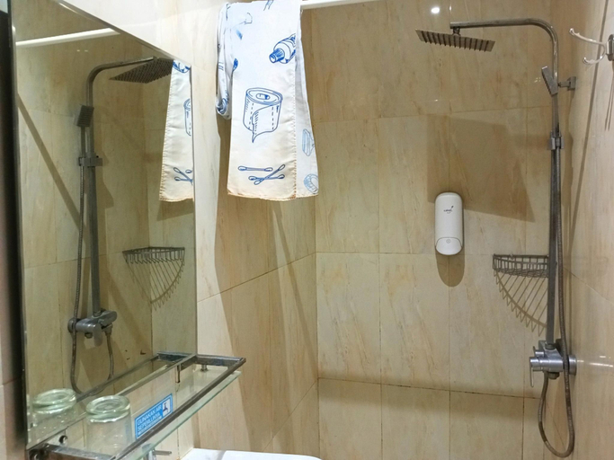 Bathroom 2