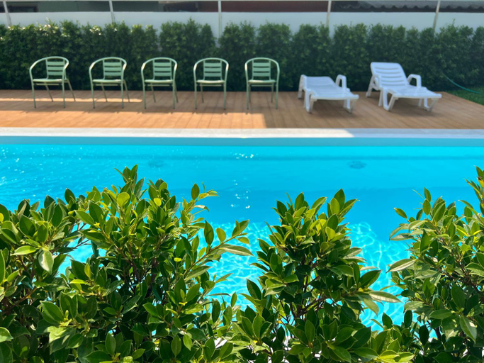 Swimming Pool 2