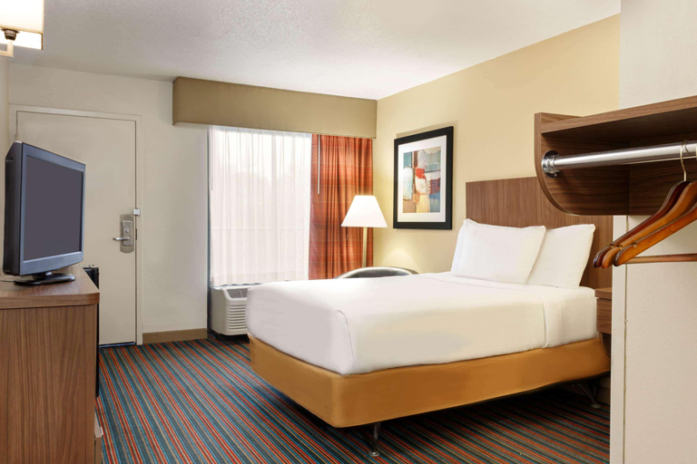 Bedroom 3, Baymont by Wyndham Nashville, Davidson