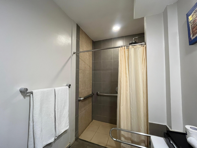 Bathroom 3