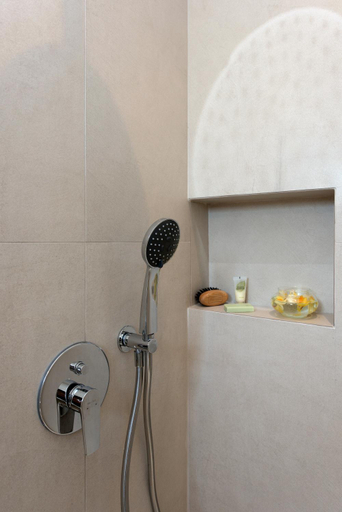 Shower, NiSea Apartments, Ionian Islands