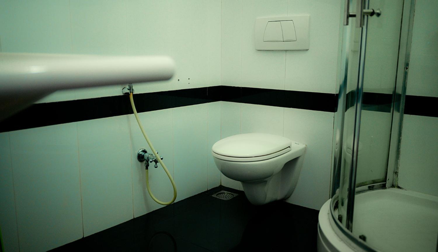 Bathroom 3, Vijaya Varma Beach Resort, Thiruvananthapuram