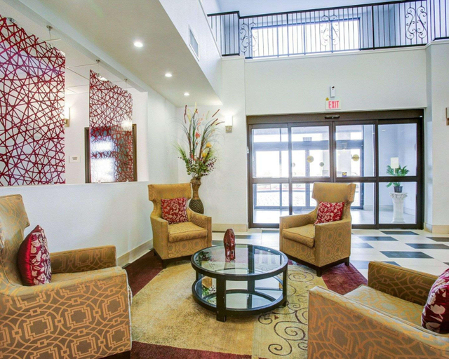 Public Area 2, Quality Inn & Suites Bryan-College Station, Brazos