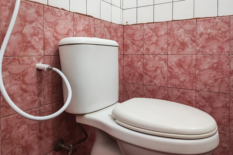 Bathroom 10