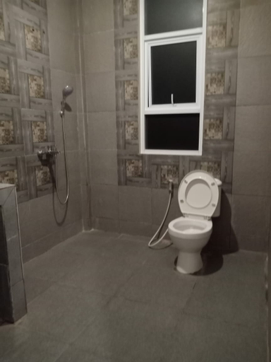 Bathroom 4