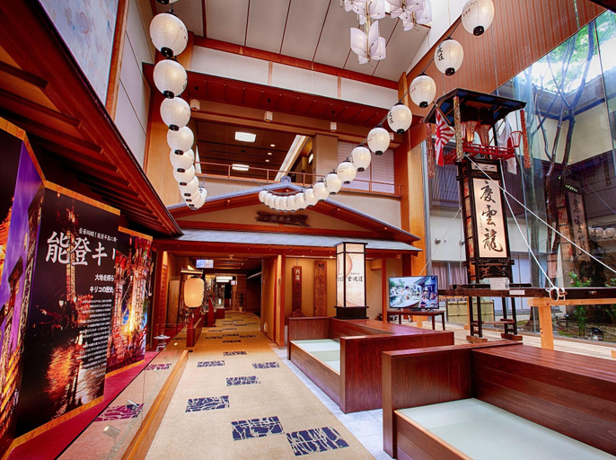 Public Area, Yukai Resort Wakuraonsen Kinpaso, Nanao