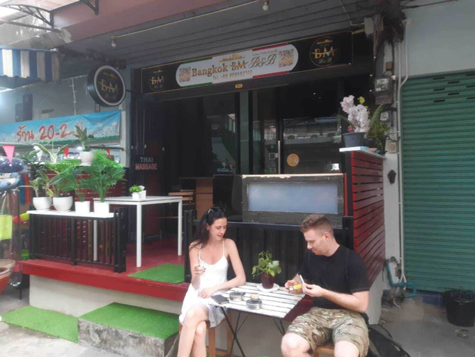Bangkok BM B&B, Phra Khanong