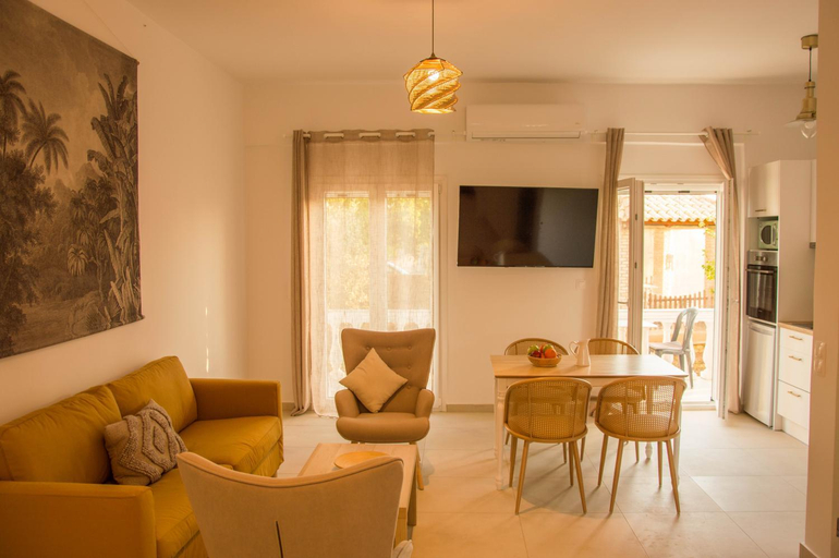 2, Aristidis Apartments, Ionian Islands