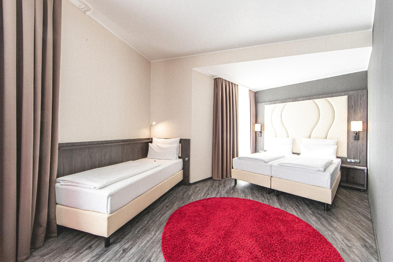 Bedroom 16