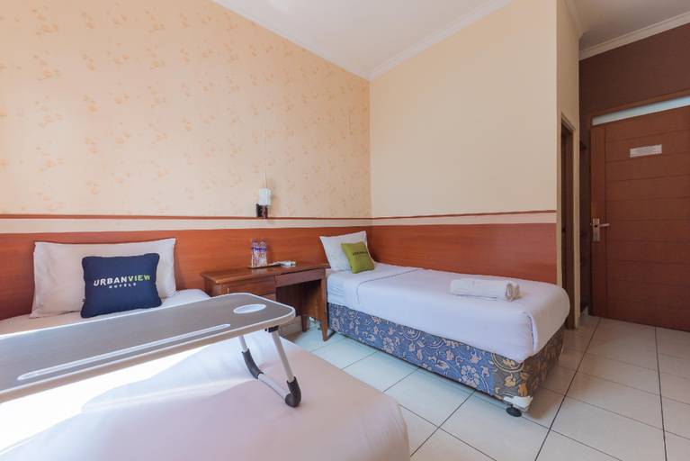 Bedroom 12