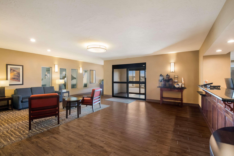 Public Area 2, Comfort Inn Fort Morgan, Morgan