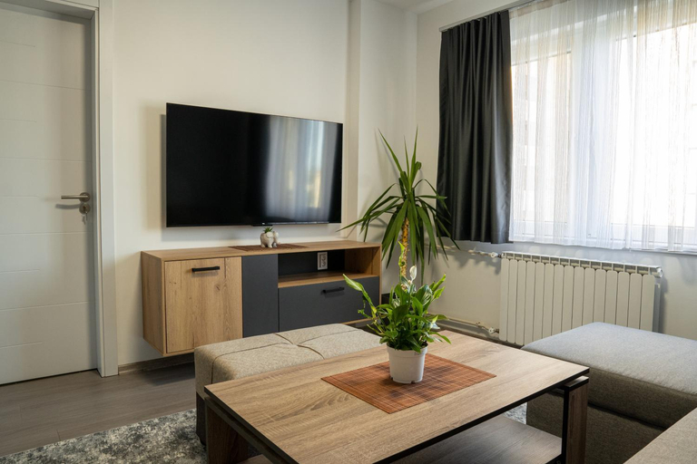 Others 3, Fantasy apartment