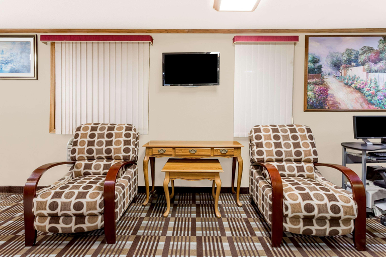 Public Area 2, Super 8 by Wyndham Lexington, Dawson