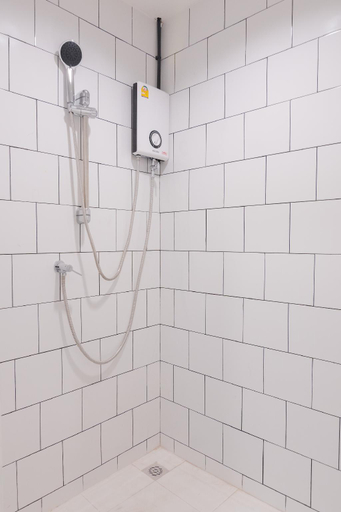 Bathroom 5
