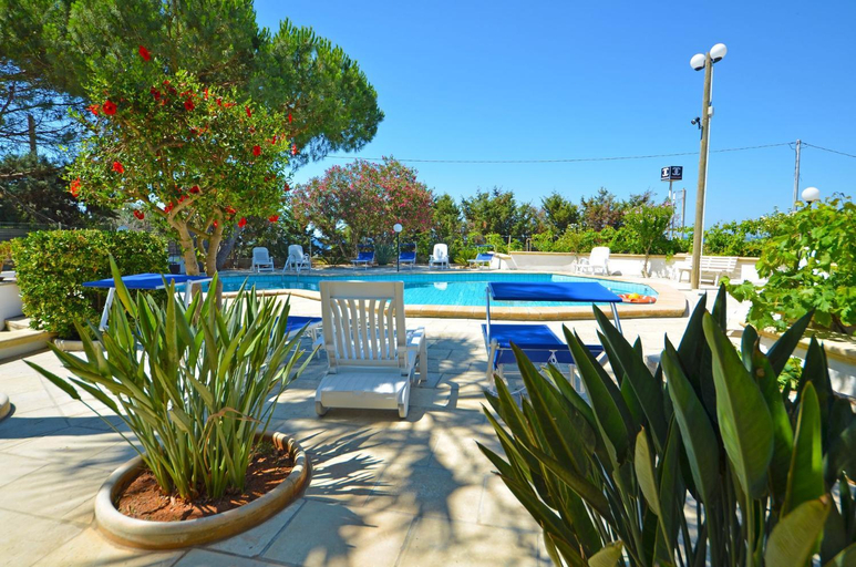 Swimming pool 4, Oasi Residence, Lecce