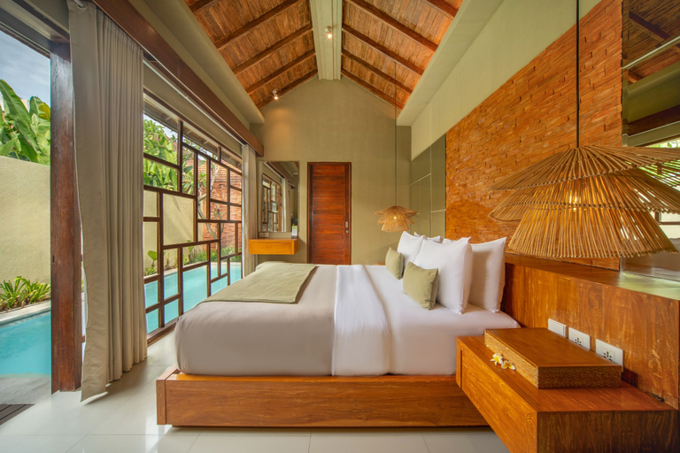 Bedroom 30