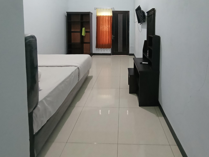 Bedroom 9