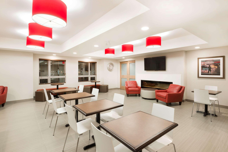 Public Area 2, Microtel Inn & Suites by Wyndham Sudbury, Greater Sudbury