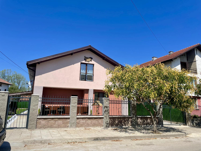 Others 4, Александровата Къща - Aleksandar Guest House with Garden and Pool, Varshets