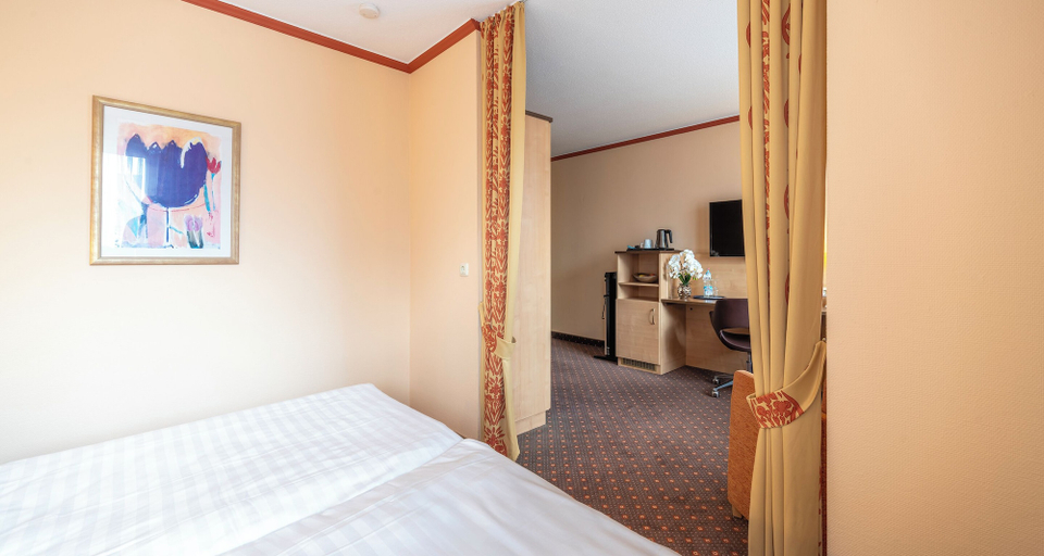 Bedroom 4, Sure Hotel by Best Western Hilden-Duesseldorf, Mettmann