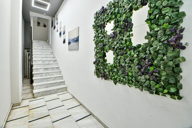 Others 3, Flowers of Athens, Attica