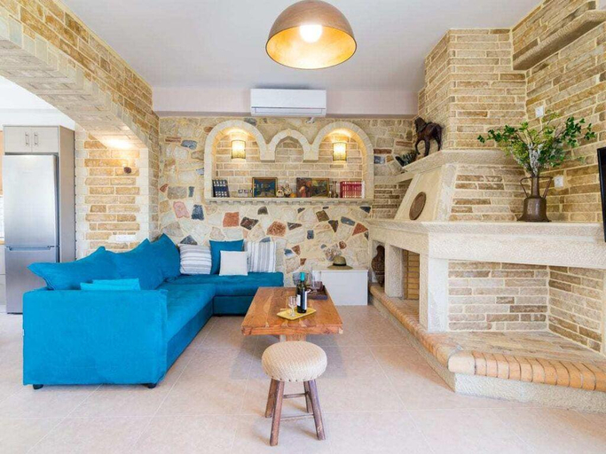 Others 4, Efrosini Comfortable holiday residence, Faistos