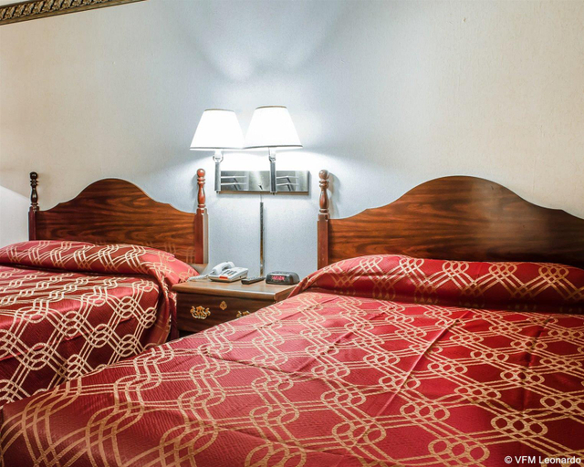 Bedroom 3, Econo Lodge Frackville, Schuylkill