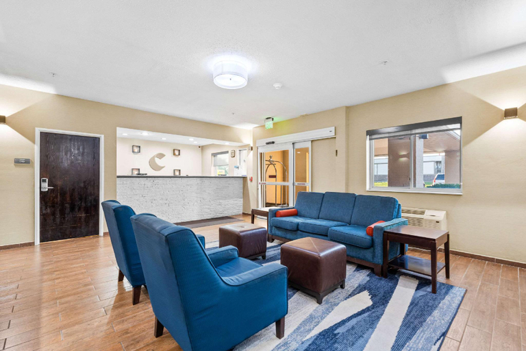 Public Area 2, Comfort Inn Hobart-Merrillville I-65, Lake