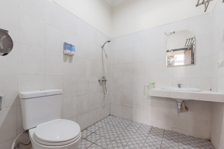 Bathroom 6