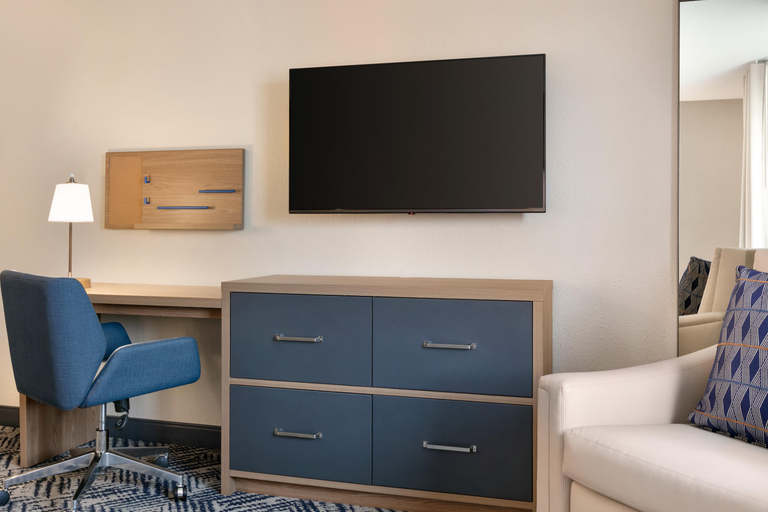Bedroom 3, Candlewood Suites SPRINGFIELD, Sangamon
