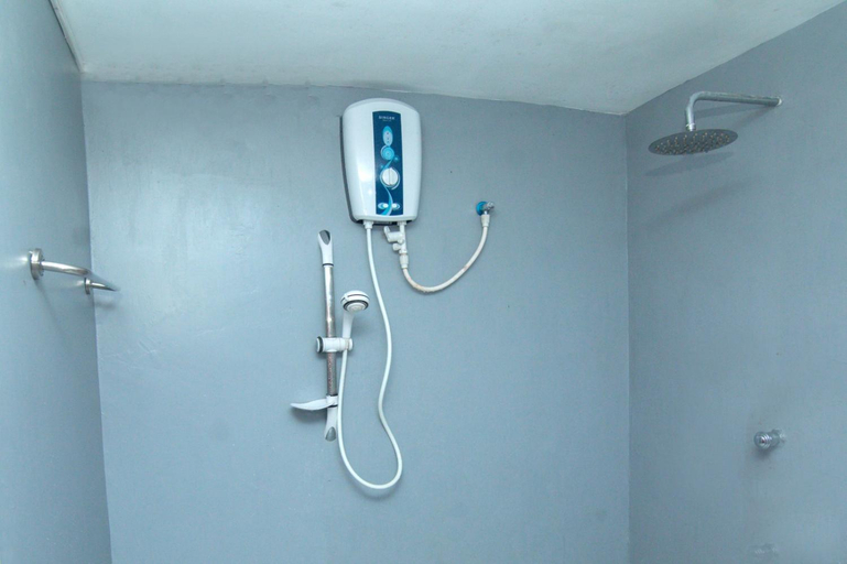 Others 2, Sinharaja Hostel 114, Kotapola