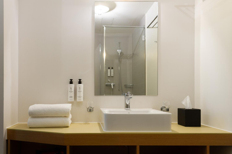 Bathroom 6