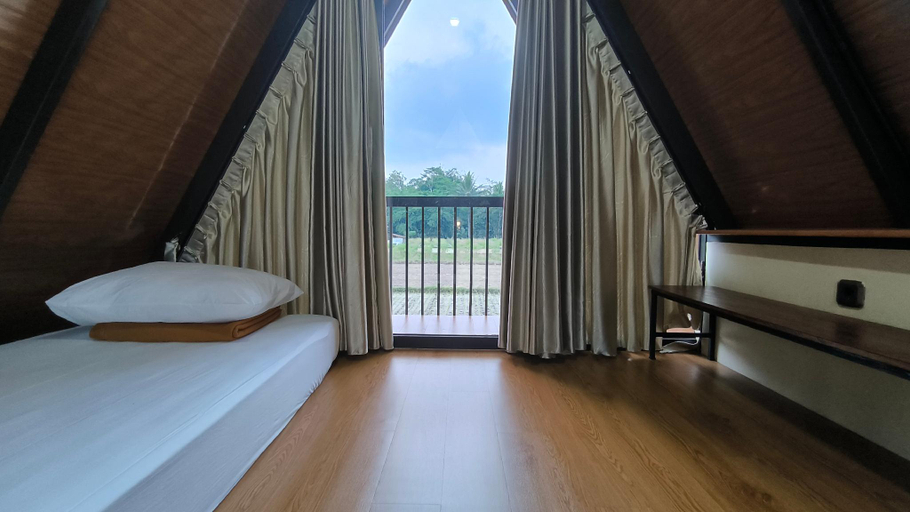 Bedroom 14