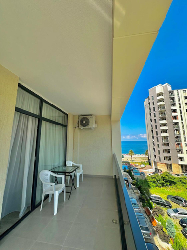 Others 2, Green Side Hotel apartment, Batumi
