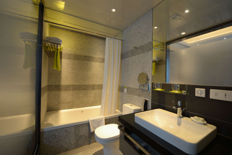 Bathroom 4