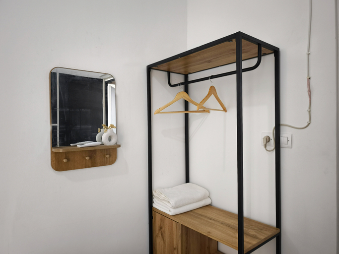 Bathroom 11