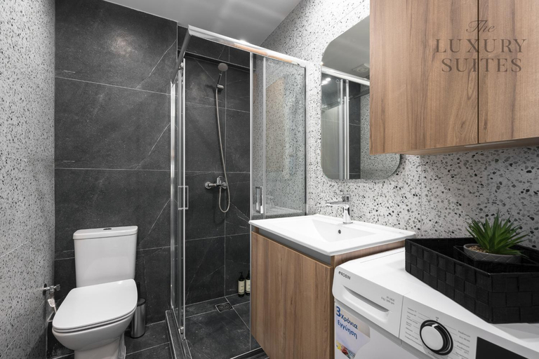 Bathroom 2, Adelle Apartments, The Luxury Suites, Central Macedonia