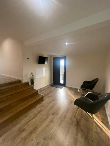 Others 4, Beige Private Rooms, Feleacu