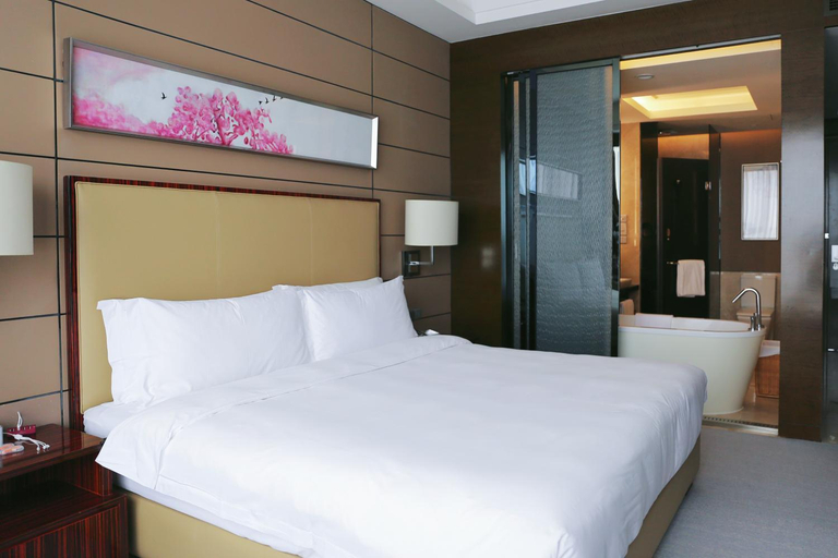 Bedroom 13