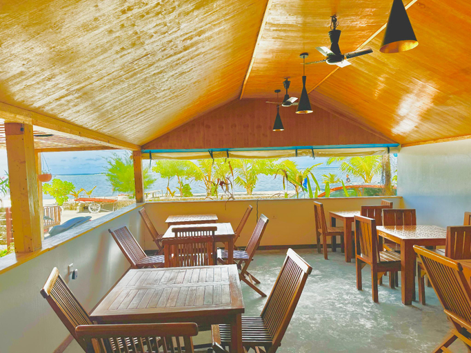 Food & Drinks, Pelican Beach Maafushi, Maafushi Island