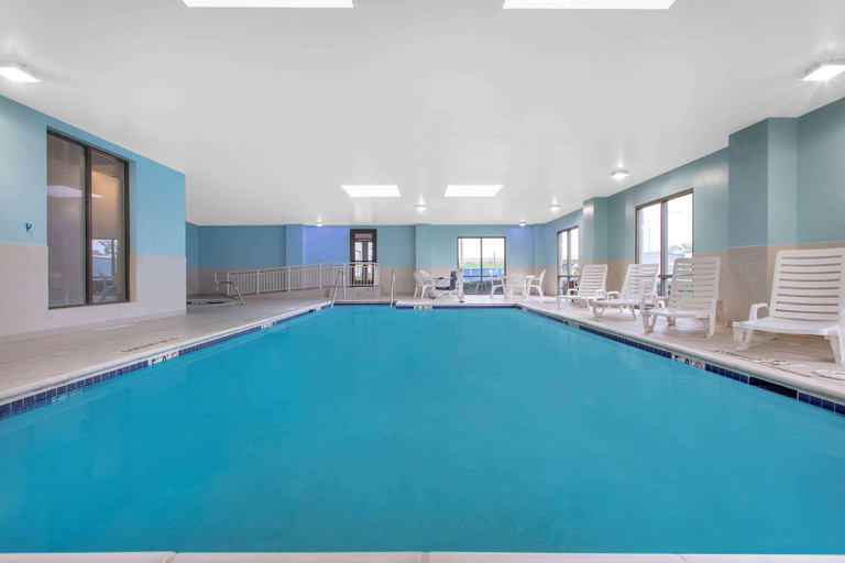 Sport & Beauty, Spark by Hilton Mechanicsburg, Cumberland
