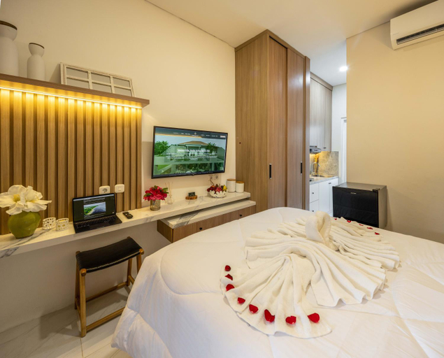 Bedroom 13