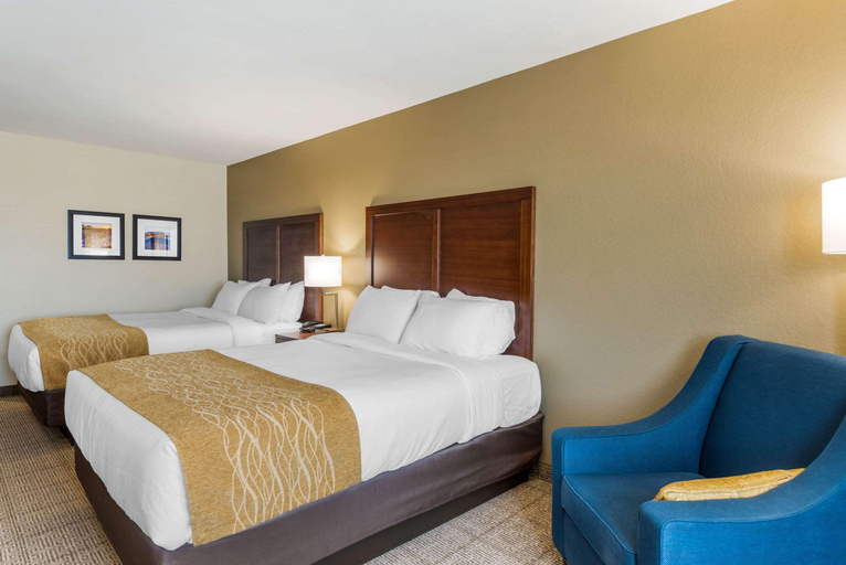 Bedroom 3, Comfort Inn & Suites Big Spring, Howard
