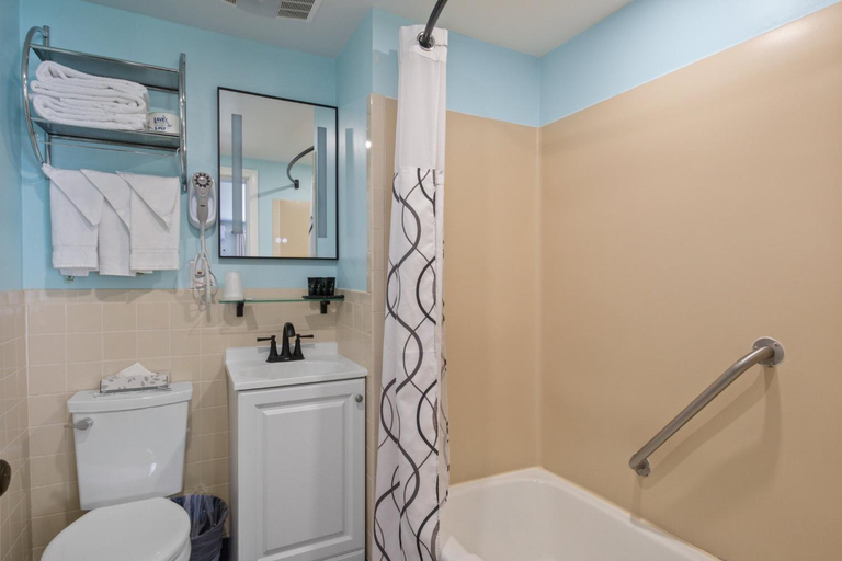 Bathroom 3, Olde Tavern Motel and Inn, Barnstable