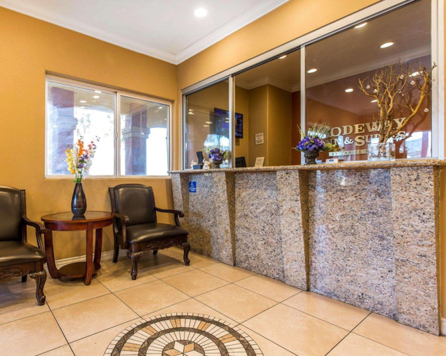 Public Area 2, Rodeway Inn & Suites Coronado, Riverside